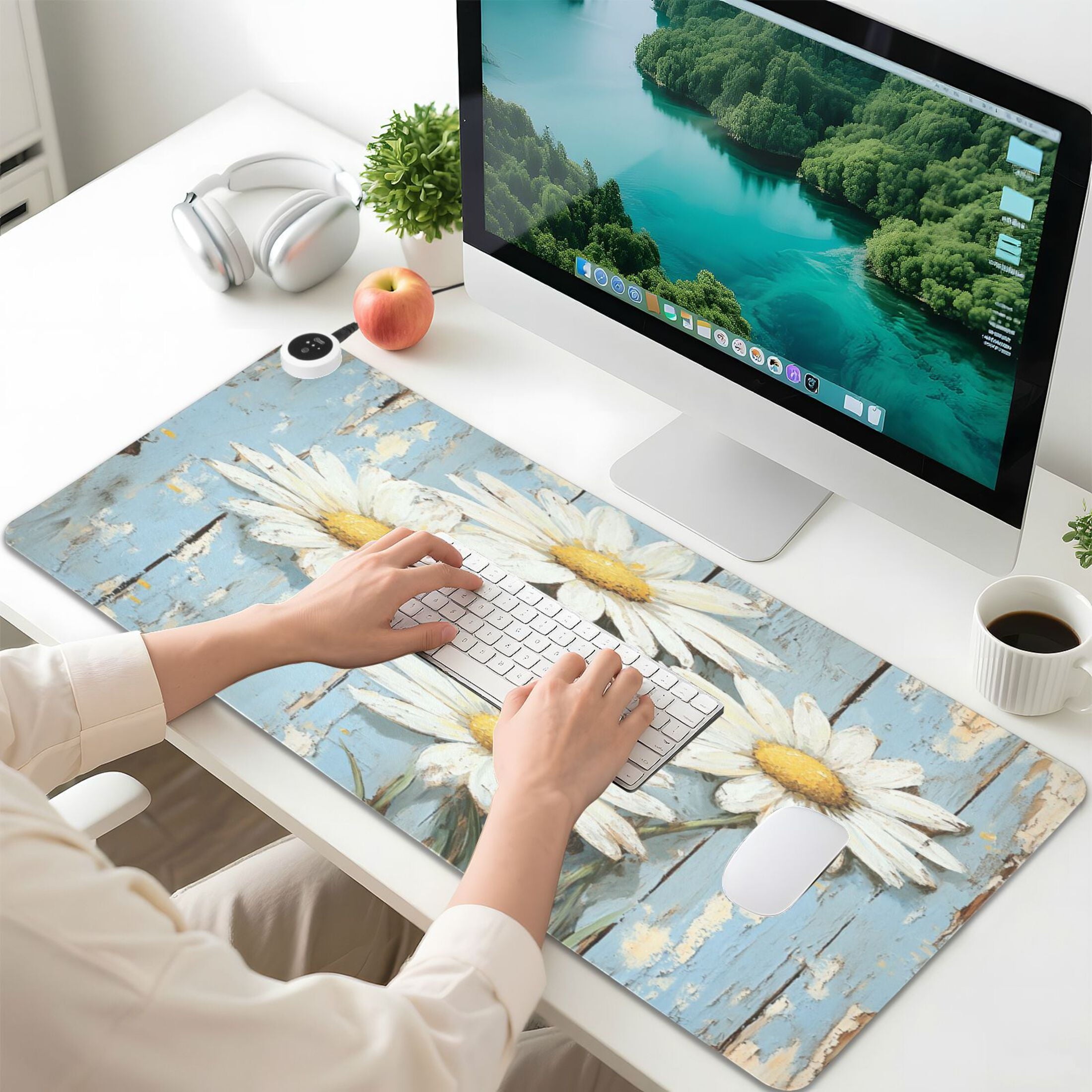 Wobogo Elegant Daisy Heated Mouse Pad Extra-Large Desk Mat With 3 Heating Levels and 3-hour Auto Shut-Off Protection ... - Image 6