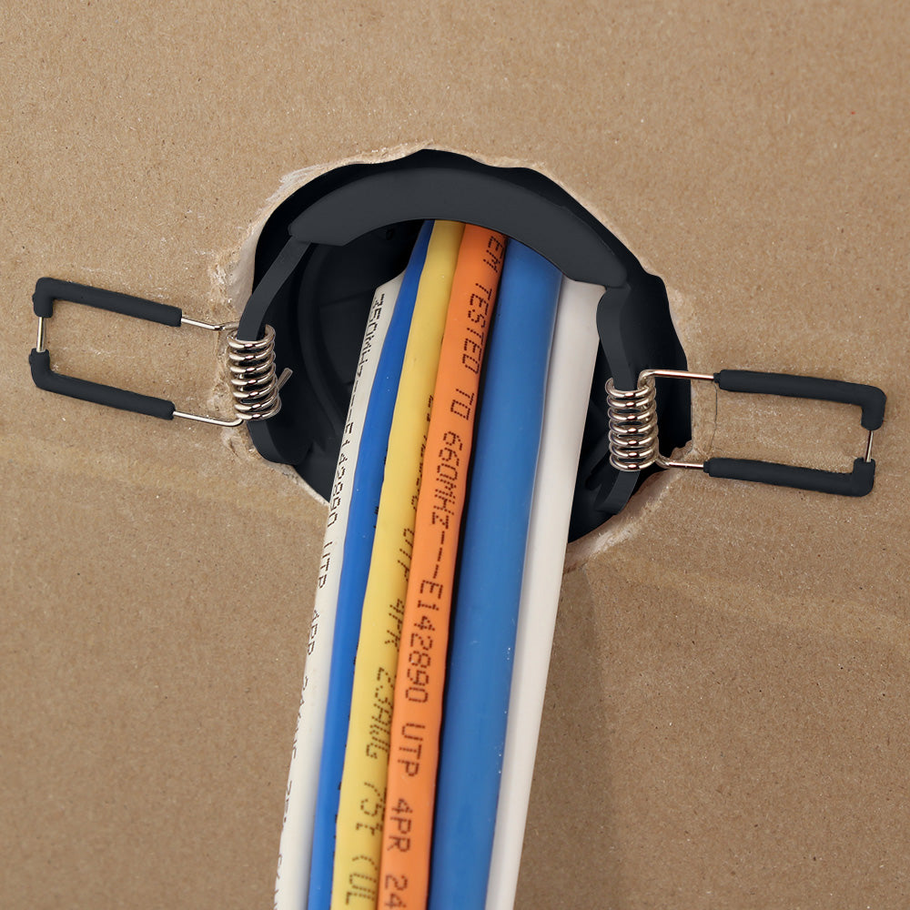 Speedy'Z Spring-Lock Cable Organizer Pass-Through Port (2 ID, Black) - Image 3
