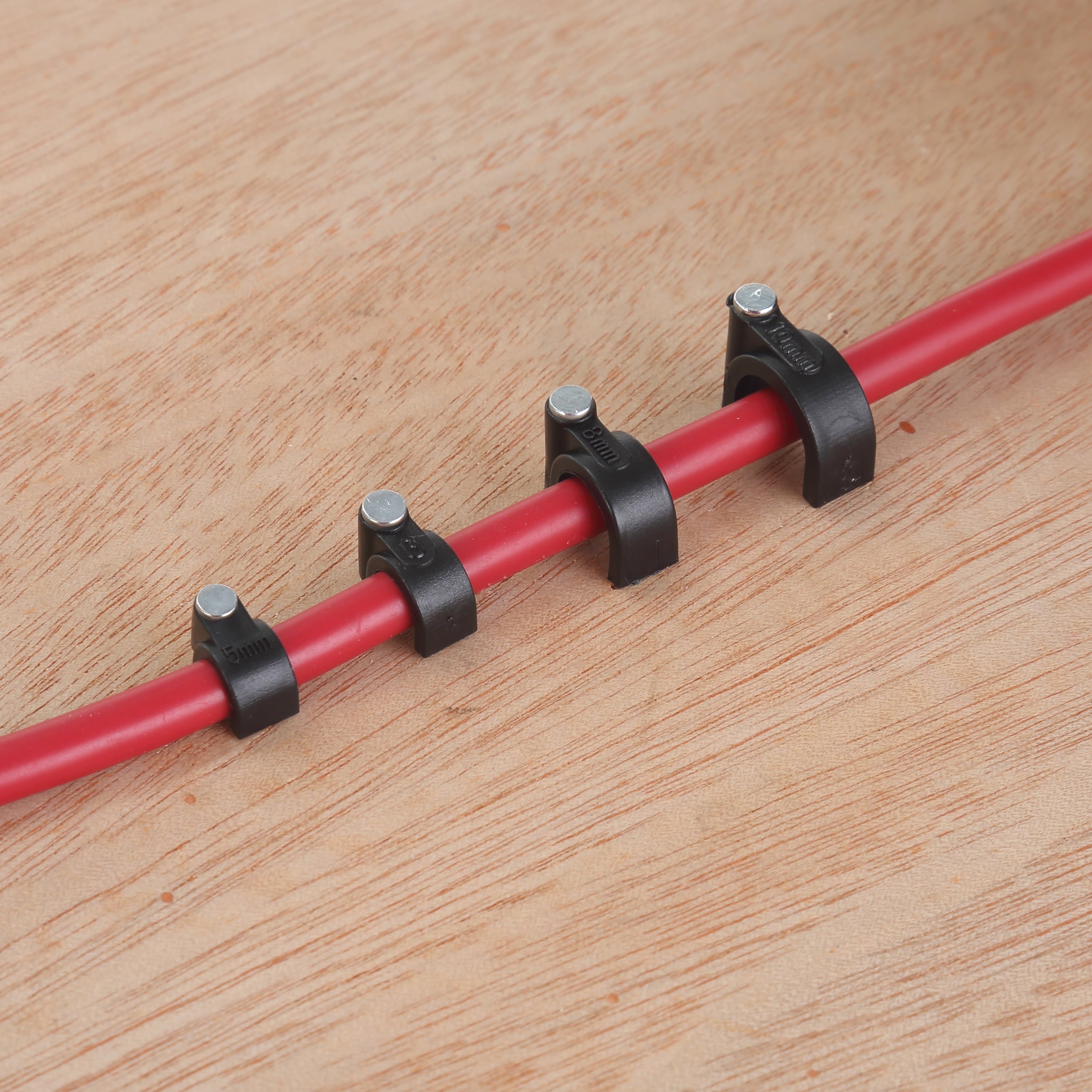 134-Piece Polypropylene Cable Clip Set for Wood and Masonry - Image 4